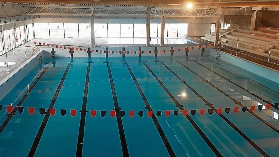Estat actual de la nova piscina, ja amb l’aigua. FOTO: Meritxell Roigé