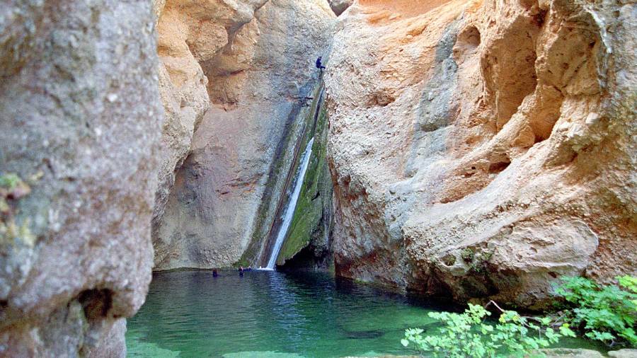 El río Canaletes tiene diferentes zonas de baño y barranquismo. Foto: Joan Revillas