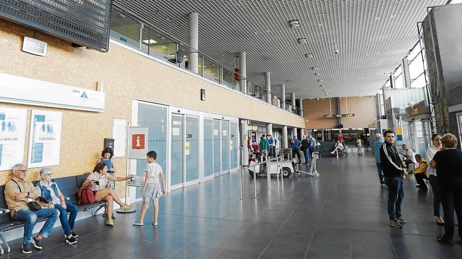 Imagen de archivo de la zona de llegadas del Aeropuerto de Reus. FOTO: Pere Ferré