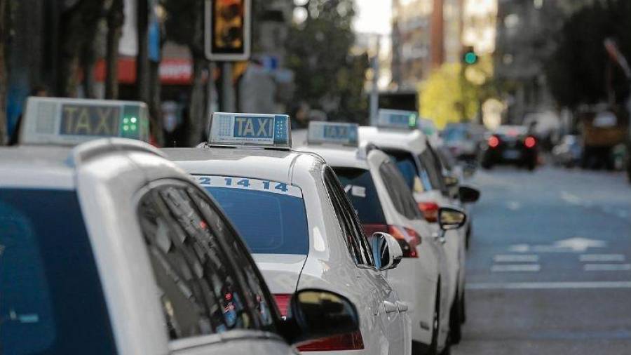 Imagen de archivo de taxis. Foto: Lluis Milián