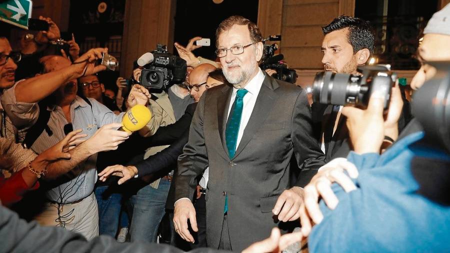 Mariano Rajoy momentos después de saber que el PNV apoyaría la moción de censura. FOTO: efe