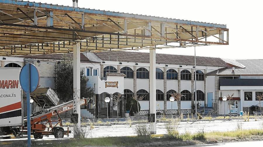 Este hotel, adquirido por capital ruso, no está abierto al público. En su interior se descubrió la granja de bitcoins hace tres años. FOTO: Pere Ferré