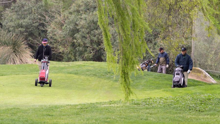 El golf o el enoturismo, algunos de los reclamos para los visitantes del Mobile. Foto: Pere Ferré