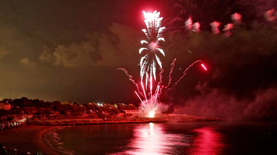 El Concurs de Focs Artificials de Tarragona se celebra cada año en la Punta del Miracle. Foto: Lluís Milián