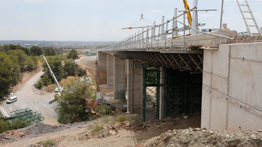  El nuevo viaducto está en un estado avanzado de ejecución. FOTO I VÍDEO: Pere Ferré