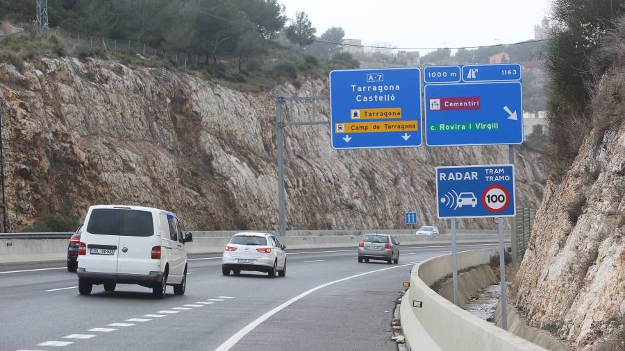 El accidente se ha producido a unos dos kilómetros de este punto. Foto: Pere Ferré/DT