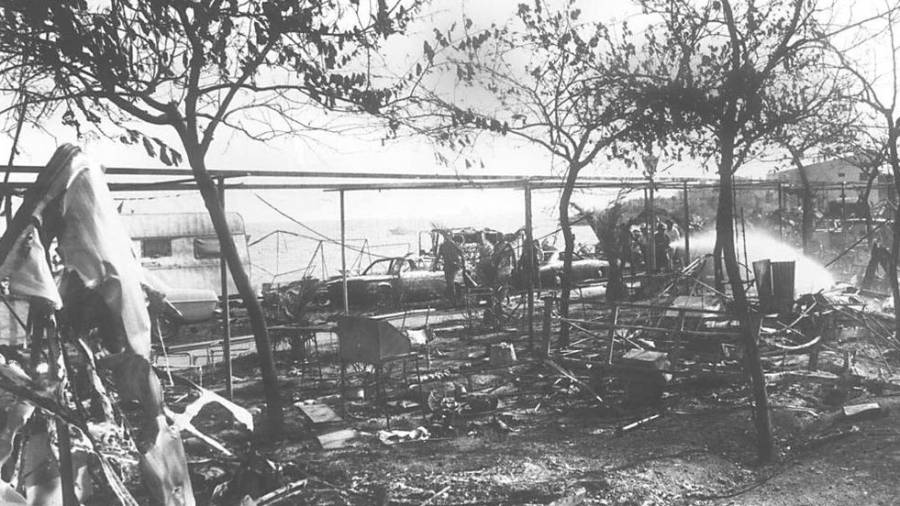 Imagen del estado en que quedó el camping de Els Alfacs. Archivo