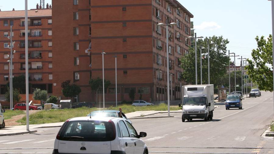 La agresión se produjo en la calle Riu Llobregat de Campclar. FOTO: dt