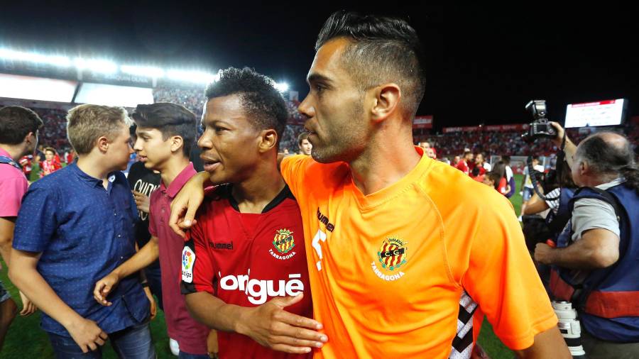 Uche e Iago Bouzón son dos de los ocho futbolistas que finalizan contrato este 30 de junio. Foto: Pere Ferré