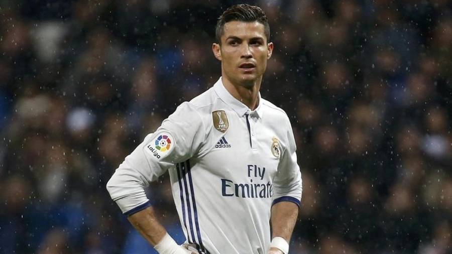 Cristiano Ronaldo no hizo declaraciones públicas tras salir de de declarar del juzgado. Foto: Diari