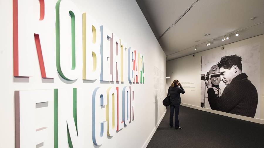 De les exposicions presentades el 2019, la més visitada va ser ‘Robert Capa en color’. FOTO: CEDIDA
