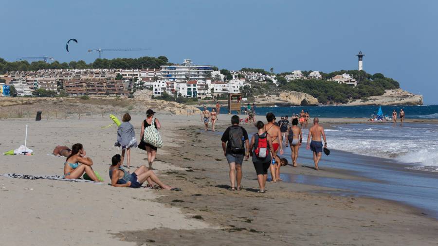 Imagen de la desembocadura del Gaià en la costa de Tarragona, zona en la que se podría ubicar la zona naturista. Foto: Pere Ferré
