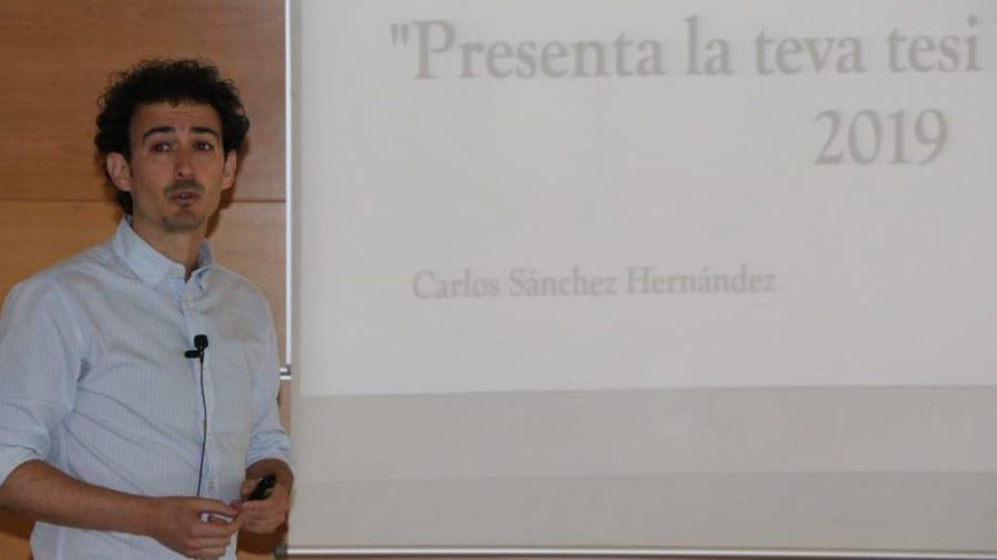Sánchez explicó en cuatro minutos su tesis sobre el comportamiento del ‘Homo Neardenthalensis’. FOTO: cedida