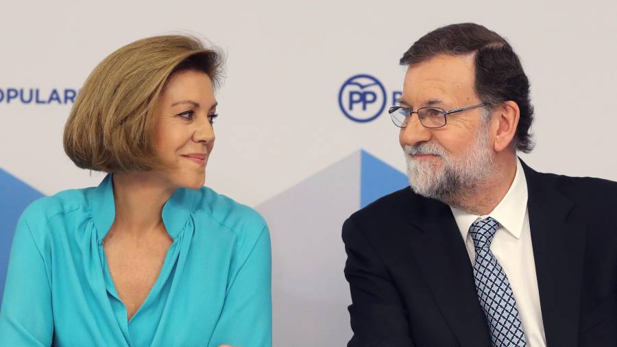 Imagen de Mariano Rajoy junto a María Dolores de Cospedal durante el Comité Ejecutivo celebrado hoy. EFE