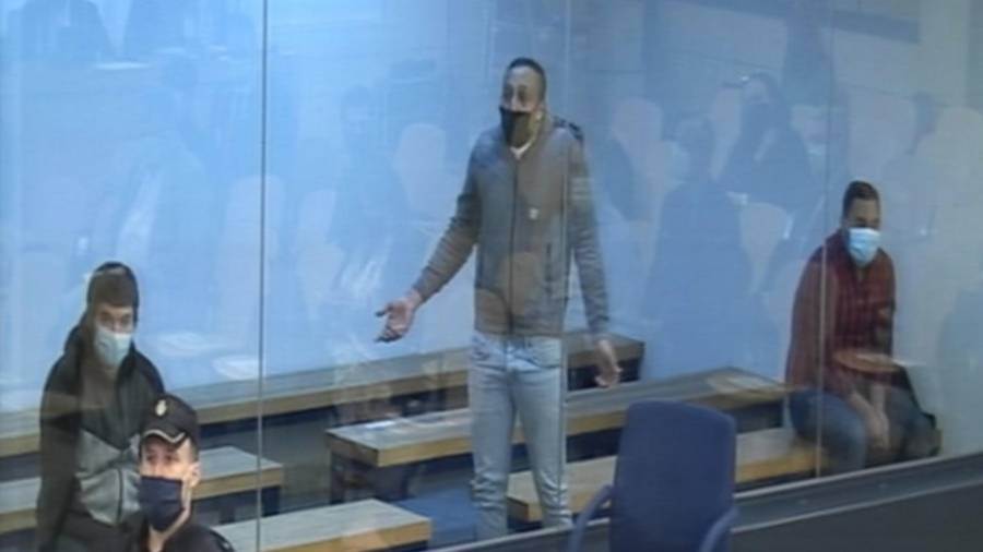 Captura de pantalla de la senyal institucional del segon principal acusat al judici del 17-A, Driss Oukabir, durant la declaració a l'Audiencia Nacional, el 10 de novembre del 2020 (horitzontal)