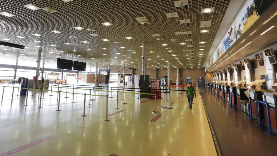 El Aeropuerto de Reus, totalmente vacío el pasado 31 de julio por la tarde. FOTO: Pere Ferré