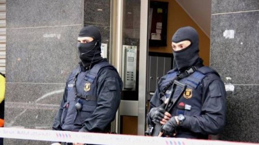 La fiscal pide penas de entre 10 y 19 años de prisión para diez acusados de integrar una célula yihadista ubicada en Terrassa