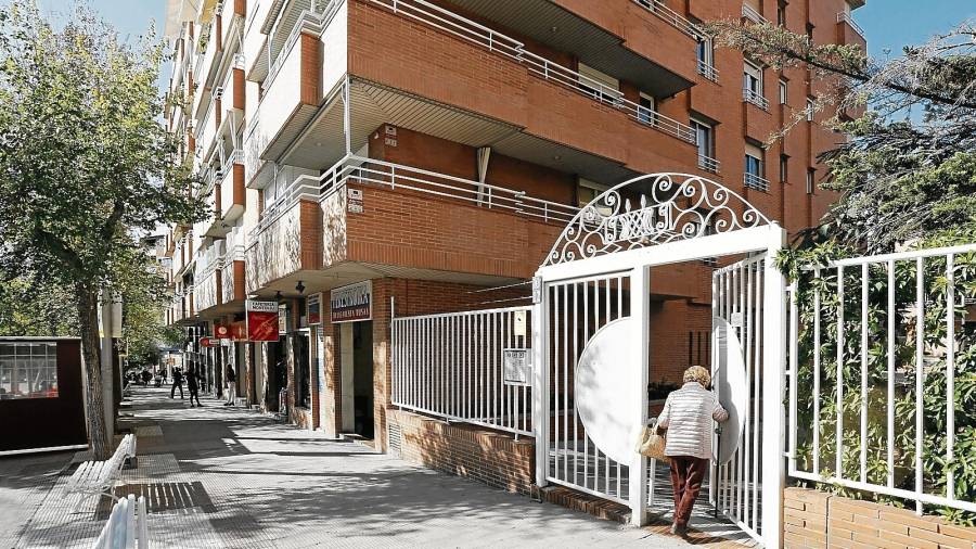 Una de las comunidades en Tarragona que veta los pisos turísticos. Foto: Pere Ferré