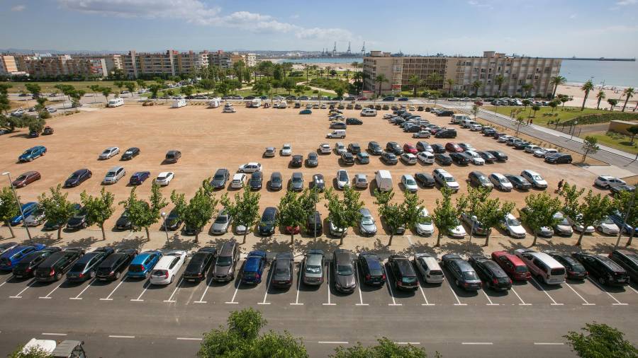 Ordenació i condicionament de l’aparcament del carrer de Victòria dels Àngels i de Plàcido Domingo.