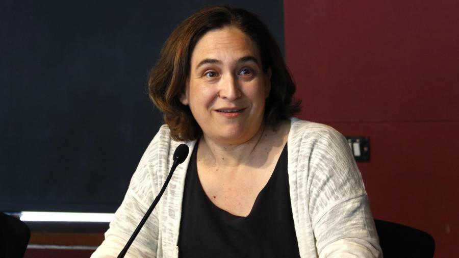 L'alcaldessa de Barcelona, Ada Colau, durant la presentació de l'Obseratori Metropolità de l'Habitatge. Foto: ACN