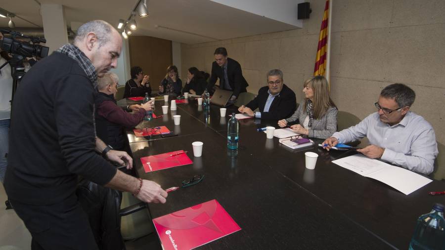 Reunió de la Cambra de Comerç de Reus, a la seu del Consell Comarcal de la Ribera d'Ebre. FOTO: Joan Revillas