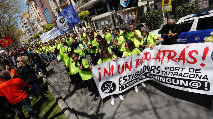 Imagen de archivo de una manifestación de estibadores del Port de Tarragona.