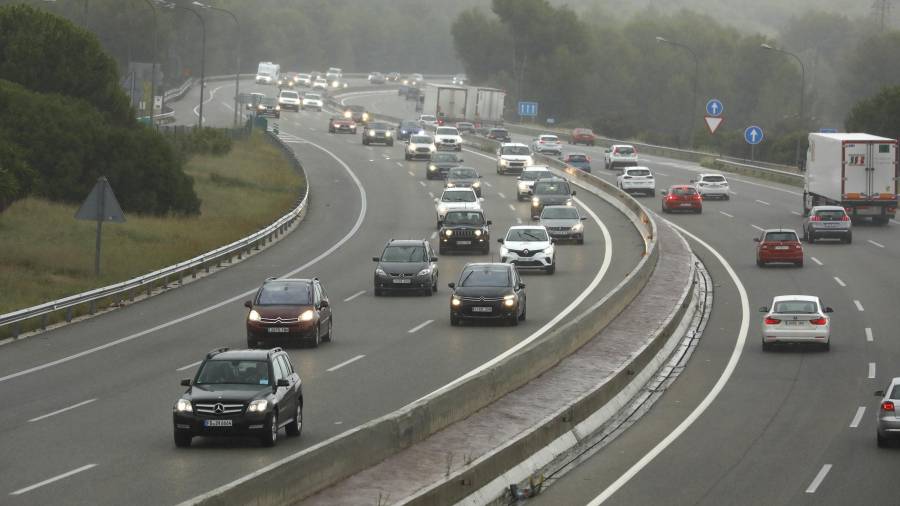 La gratuidad de las autopistas ha incrementado sus usuarios. FOTO: pere ferré