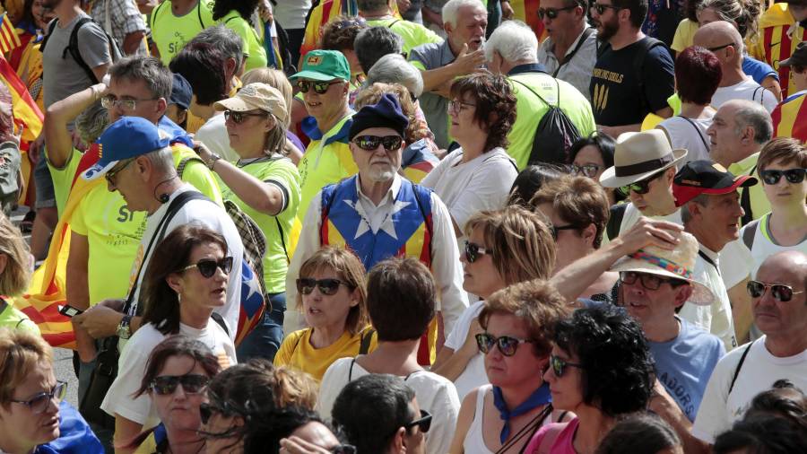 Un moment de la manifestació avui, a Barcelona. Foto: EFE