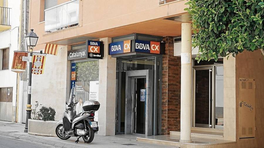 L’entitat bancària està situada a l’avinguda Catalunya. FOTO: ALBA TUDÓ