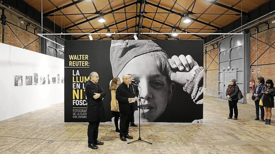 Este miércoles se inauguró la exposición en el Tinglado 2 del Moll de Costa de Tarragona. Foto: Pere Ferré