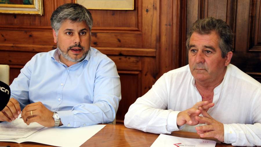 L'alcalde de Valls, Albert Batet, i l'alcalde de Montblanc, Josep Andreu, en roda de premsa