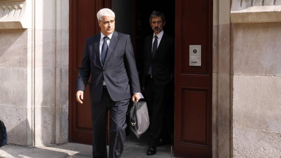 El ex consejero de Justicia y diputado no adscrito, Germà Gordó, saliendo del TSJC. FOTO: ACN