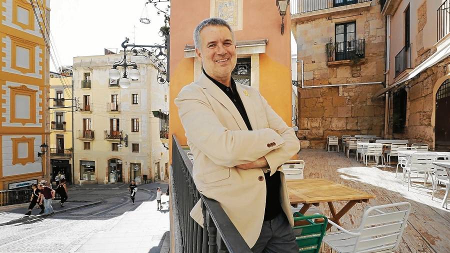El nuevo alcalde de Tarragona, Pau Ricomà (ERC), el pasado viernes en Baixada de la Misericòrdia de la Part Alta. FOTO: Pere Ferré