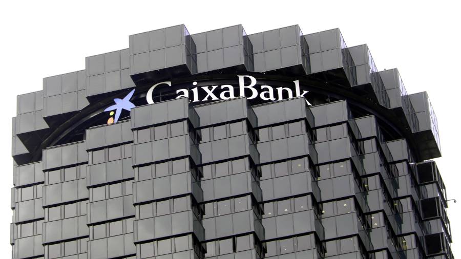La sede central de Caixa Bank en Barcelona. FOTO. EFE