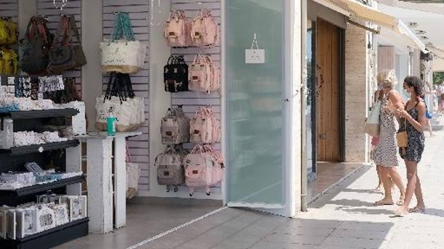 Los comercios de Cambrils piden volver a su horario habitual. FOTO: cedida