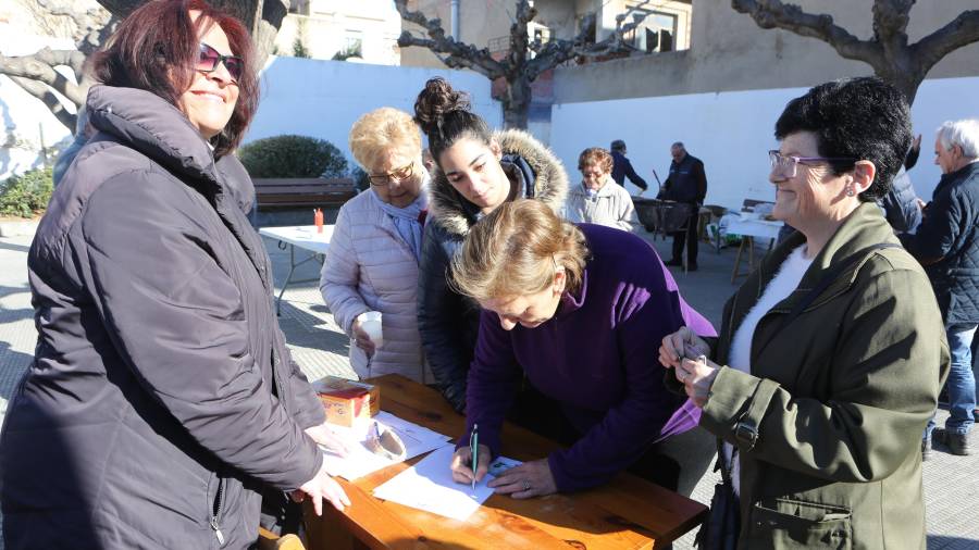 Durante 2018, la FAVR explicó la reclamación a los barrios y allí reunió apoyos. FOTO: A. MARINÉ