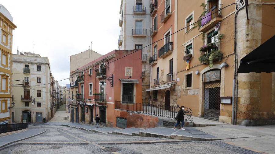 Tarragona tiene un modelo de turismo centrado en el patrimonio, que ahora no se sabe cómo se verá afectado. FOTO: PERE FERRÉ