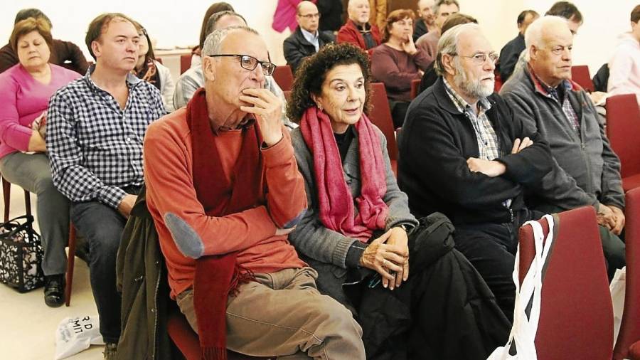 Imatge de la presentació d’ahir a la tarda a la sala d’actes de l’Ajuntament d’Alcover. FOTO: alba tudó
