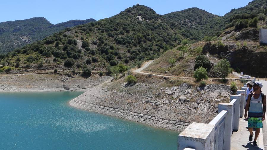 Imatge del pantà de Siurana, focus de polèmica enmig de la crisi hídrica de la comarca. Foto: Alba Mariné