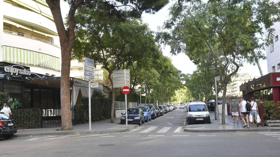 Los hechos ocurrieron en la zona de la calle Carles Buïgas de Salou. FOTO: Alfredo González