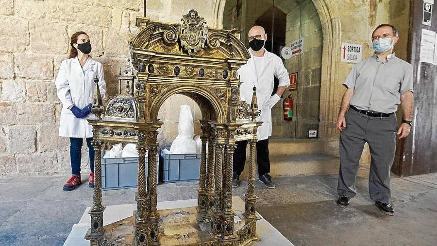 Restauren la Custòdia Processional del Corpus de la Catedral de Tortosa
