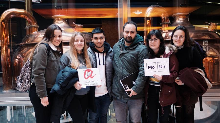 Imatge dels alumnes que integren l’equip de la Universitat Rovira i Virgili en el projecte ‘Moritz University’. FOTO: CEDIDA