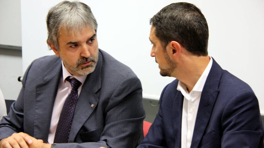 Quim Nin y Damià Calvet en una reunión de la comisión de seguimiento del PDU del CRT. FOTO: acn