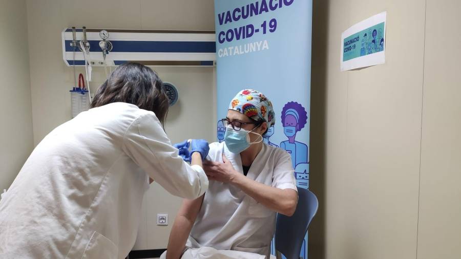 Vacunación contra la Covid-19. FOTO: Xarxa de Santa Tecla