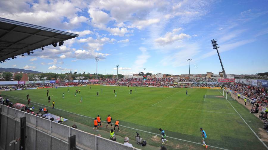 El Estadi Municipal durante un partido de esta temporada del CF Reus. Foto: Alfredo González