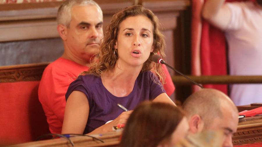 Laia Estrada, concejal de la CUP en el Ayuntamiento de Tarragona