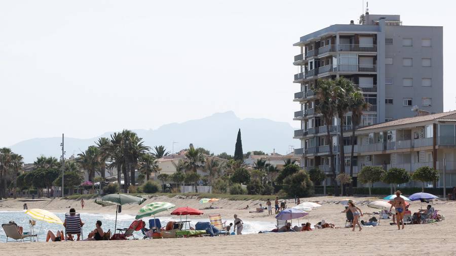 El mercado inmobiliario de la costa se recupera después de años de descenso. Foto: Pere Ferré