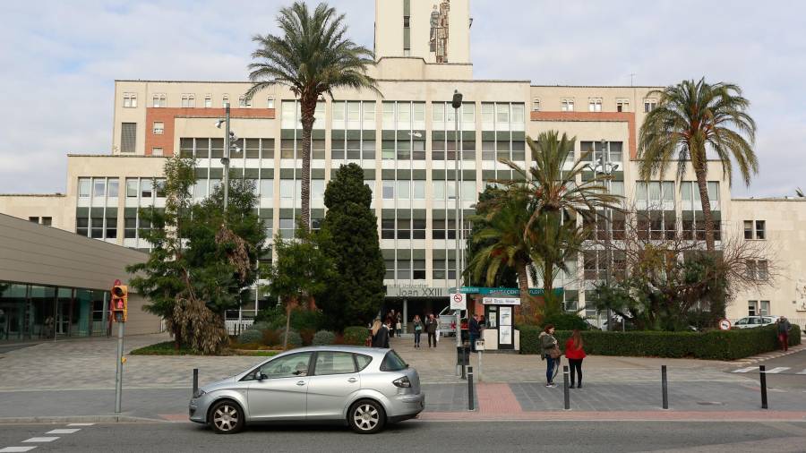 Imagen de la fachada del actual Hospital Joan XXIII de Tarragona. FOTO: FABIÁN ACIDRES