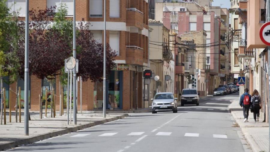 Tortosa emprèn la reforma del carrer Barcelona