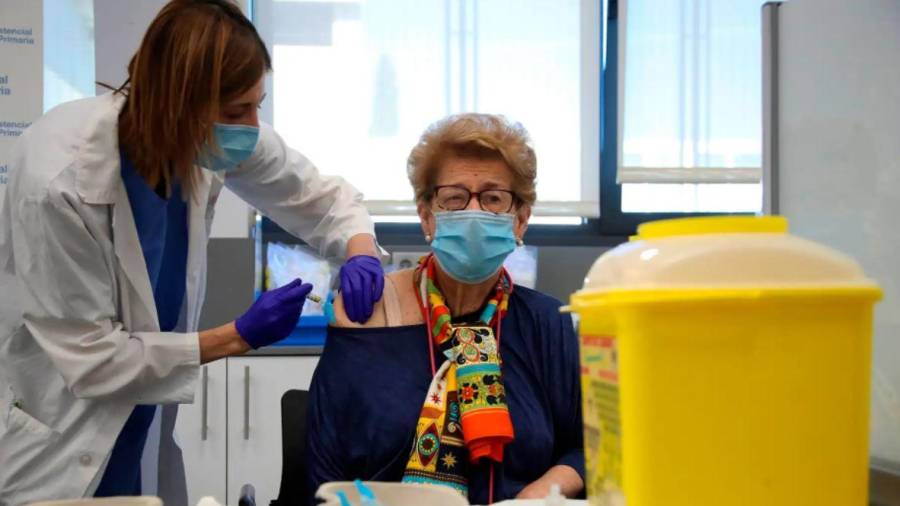 Un 20% de la población mayor no se vacuna de la gripe pese a la recomendación